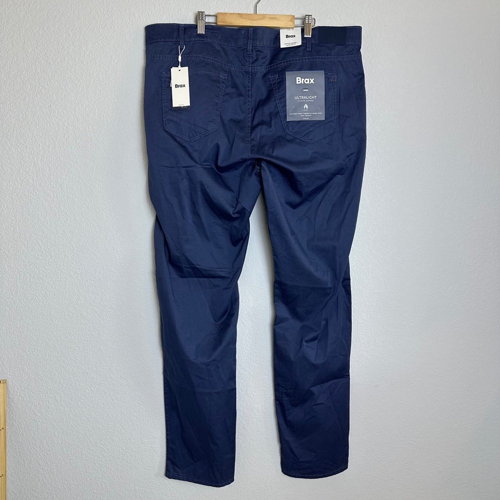 Brax Mens Chuck Modern Fit Ultralight Stretch Pants Navy Blue 42 x 34 NEW - Picture 5 of 10
